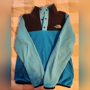 The North Face girls teal pullover fleece